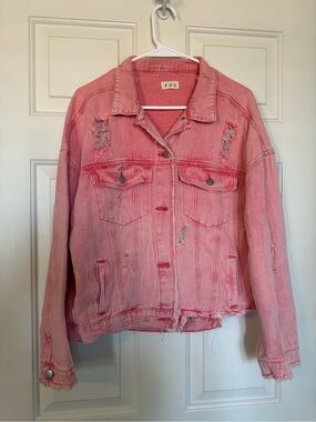 POL Washed Pink Distressed Denim Jacket - size M